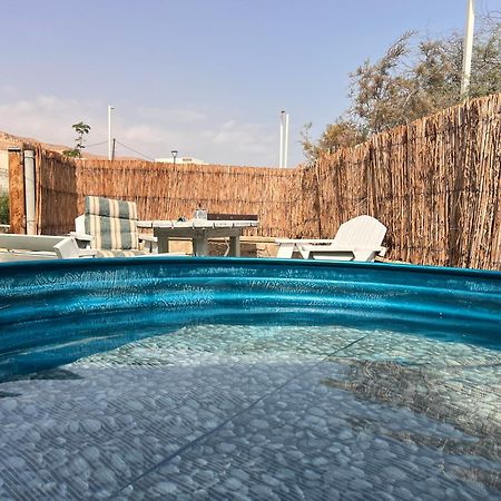 King Of The Dead Sea By Crown Apartment Neve Zohar Exterior photo